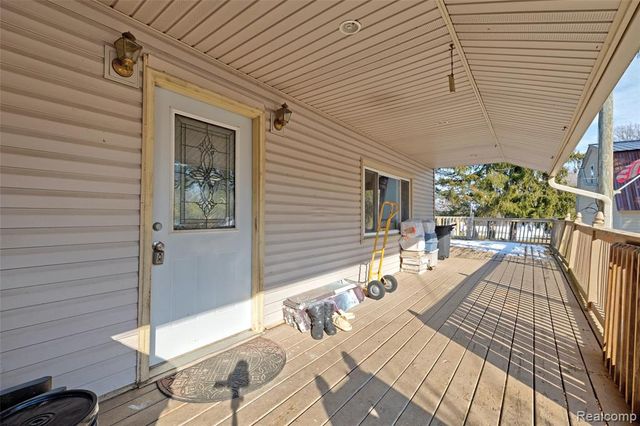 1717 S Sashabaw Road, Ortonville, MI 48462