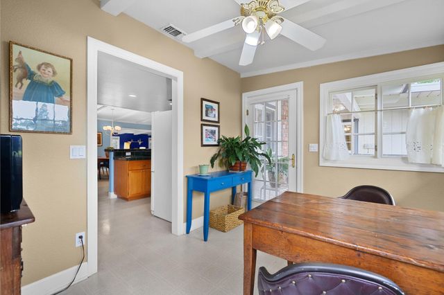 125 Carson Ave, Auburn, CA 95603