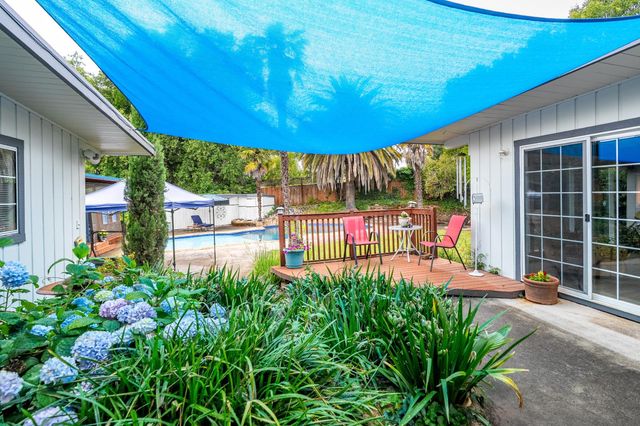125 Carson Ave, Auburn, CA 95603