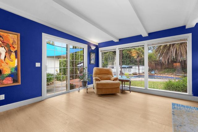 125 Carson Ave, Auburn, CA 95603