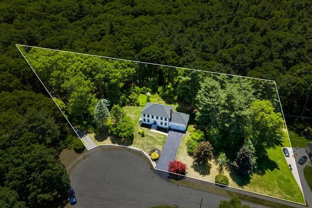 23 Juniper Rd, Franklin, MA 02038