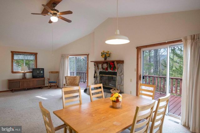 10 LERNER, Basye, VA 22810