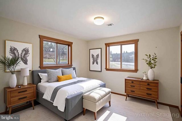 10 LERNER, Basye, VA 22810