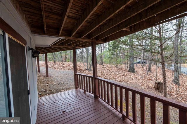 10 LERNER, Basye, VA 22810