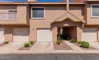 1633 E LAKESIDE Drive 106, Gilbert, AZ 85234