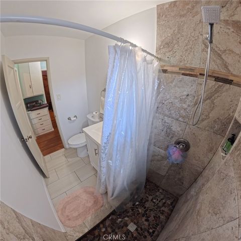 5824 Heliotrope, Maywood, CA 90270