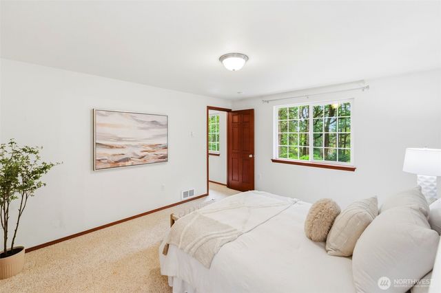 13221 104th Street NW, Gig Harbor, WA 98329