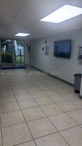 2000 Atlantic Shores Blvd 111, Hallandale Beach, FL 33009
