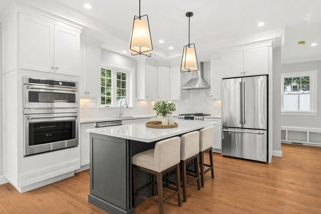 26 Flagg Street, Woburn, MA 01801