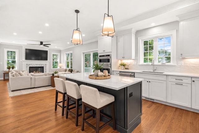 26 Flagg Street, Woburn, MA 01801