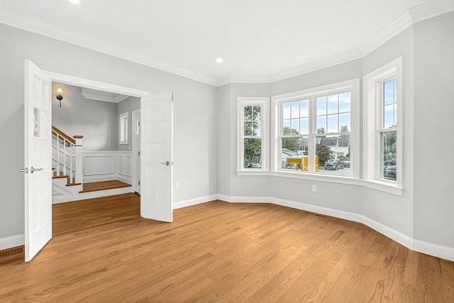 26 Flagg Street, Woburn, MA 01801