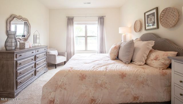 44 S Thorn Tree Street, Byhalia, MS 38611