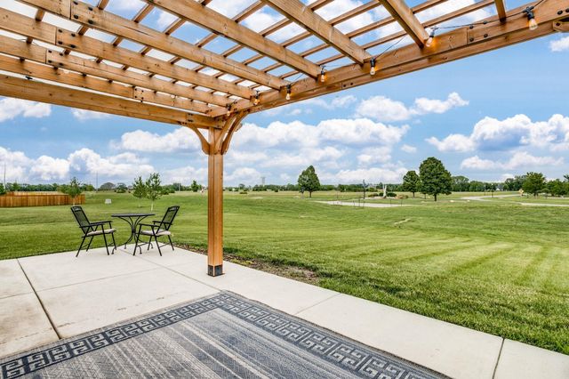 7637 E Pheasant Ridge Cir, Wichita, KS 67226