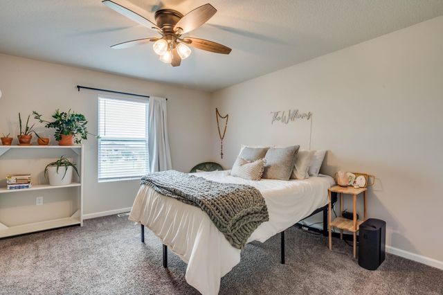 7637 E Pheasant Ridge Cir, Wichita, KS 67226