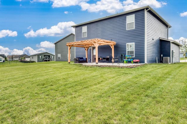 7637 E Pheasant Ridge Cir, Wichita, KS 67226