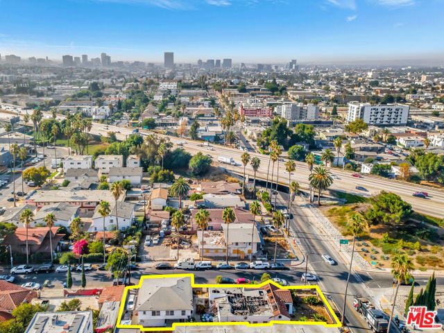 826 N Normandie Avenue, Los Angeles, CA 90029