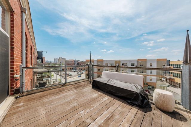 130 S Water STREET #404, Milwaukee, WI 53204