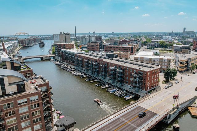 130 S Water STREET #404, Milwaukee, WI 53204