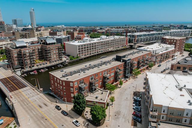 130 S Water STREET #404, Milwaukee, WI 53204