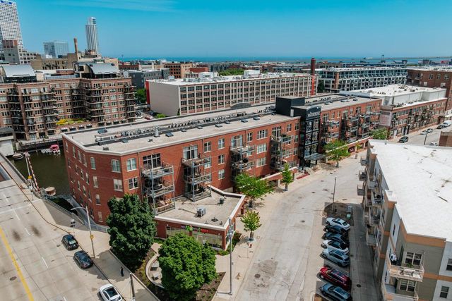 130 S Water STREET #404, Milwaukee, WI 53204