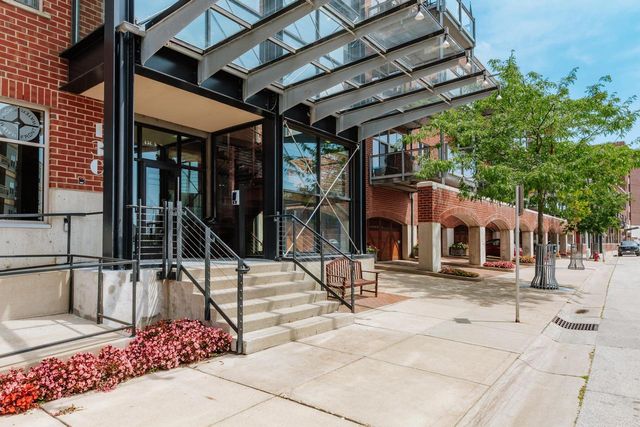 130 S Water STREET #404, Milwaukee, WI 53204