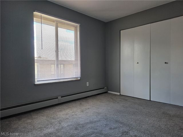 16101 E Maple Park Drive 12B, Maple Heights, OH 44137