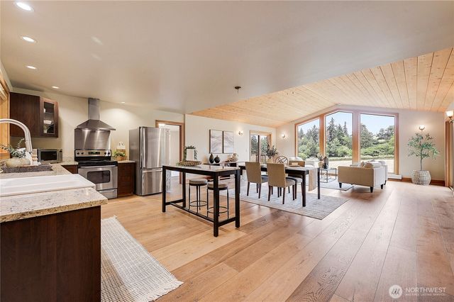 3405 Jackman Street, Port Townsend, WA 98368