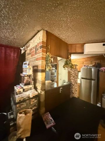 1671 NE Mission Creek Road, Belfair, WA 98528