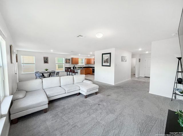 3363 Old Almonte, San Antonio, TX 78224