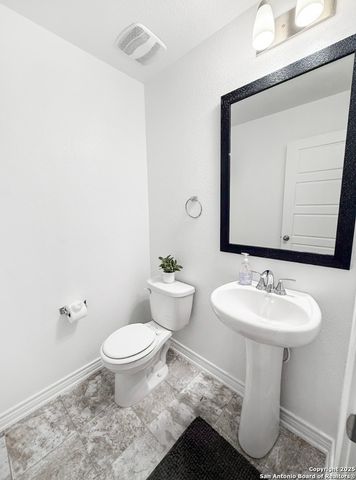 3363 Old Almonte, San Antonio, TX 78224