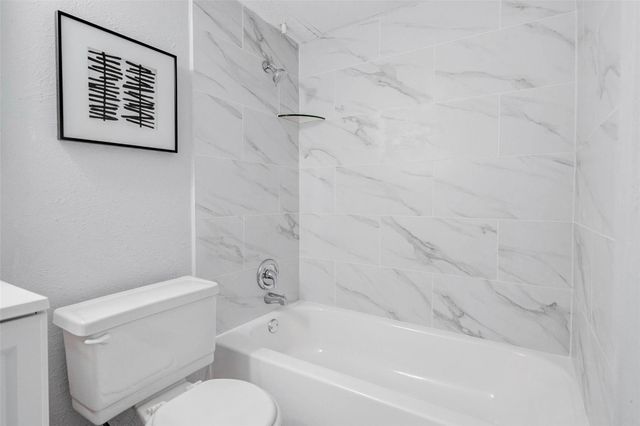 6730 Pickett Drive, Richmond, TX 77469