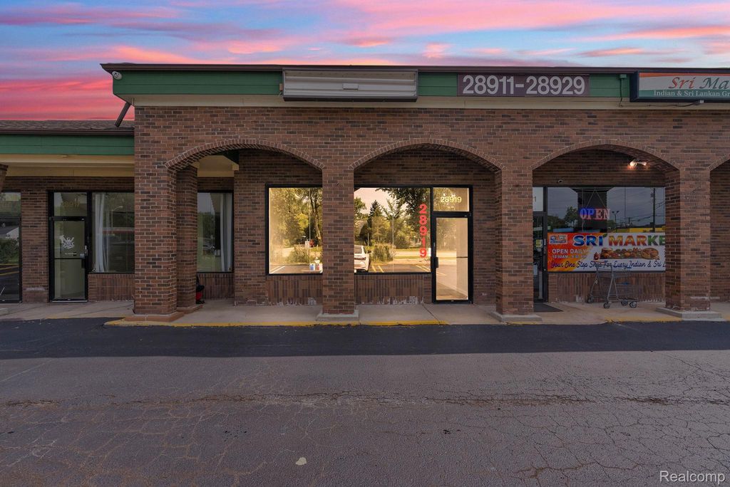 28919 7 Mile Road, Livonia, MI 48152