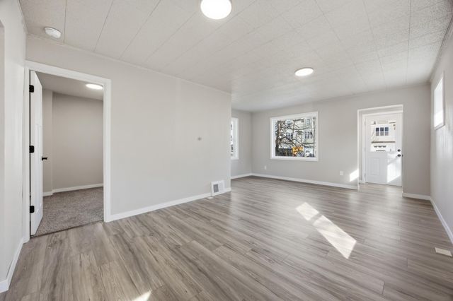 1108 18th Street N, Fargo, ND 58102