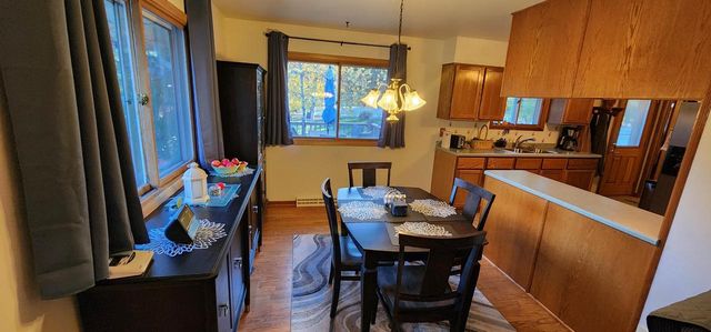 W277 Madison AVENUE, Oconomowoc, WI 53066