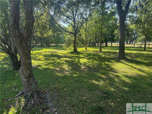 1726 Pine Barren Road, Bloomingdale, GA 31302