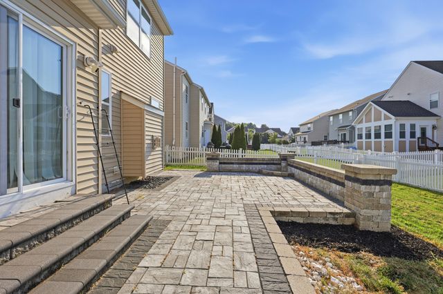 6045 Highlander Drive, Westerville, OH 43081