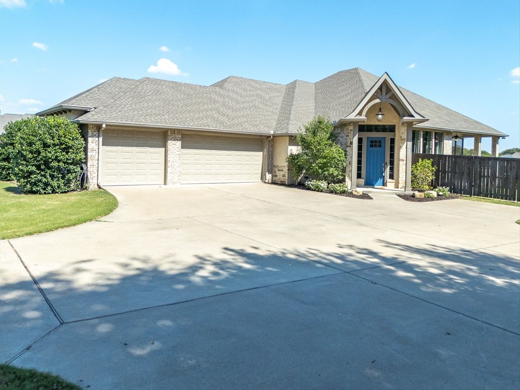 2330 Bois D Arc Lane, Midlothian, TX 76065