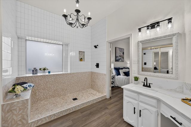 6023 Copperfield Drive, Arlington, TX 76001