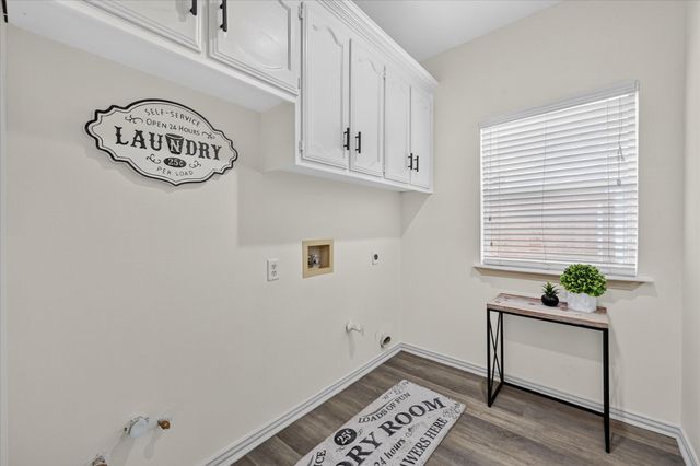 6023 Copperfield Drive, Arlington, TX 76001
