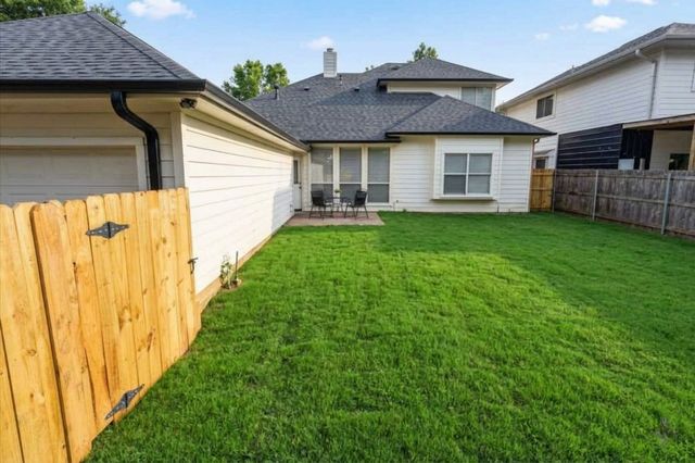 6023 Copperfield Drive, Arlington, TX 76001