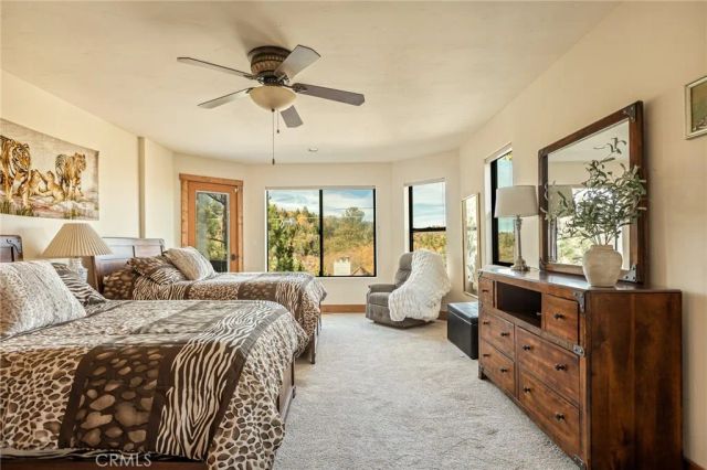 1305 Montreal, Lake Arrowhead, CA 92352