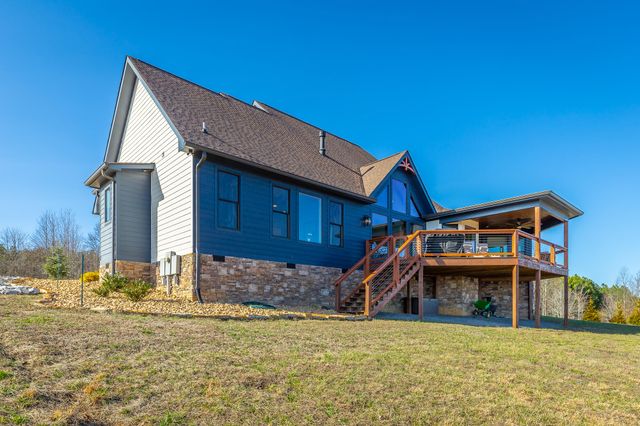 190 Hovering Hawk Drive, Jasper, TN 37347
