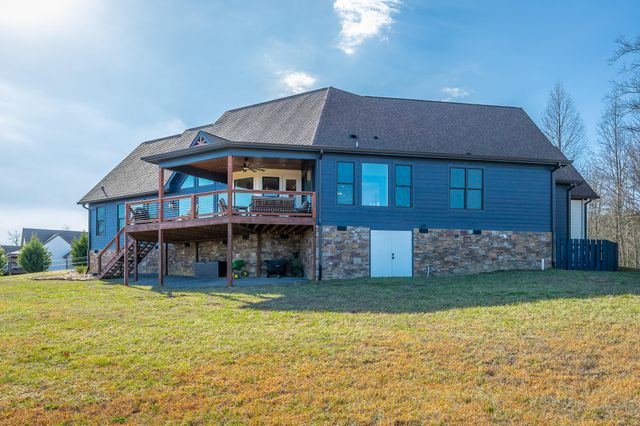 190 Hovering Hawk Drive, Jasper, TN 37347