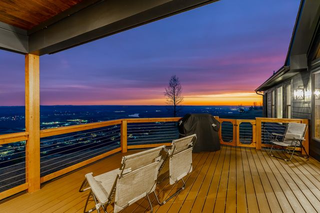 190 Hovering Hawk Drive, Jasper, TN 37347