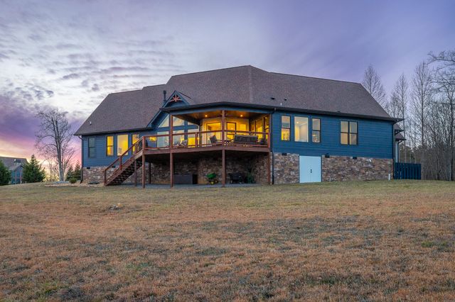 190 Hovering Hawk Drive, Jasper, TN 37347
