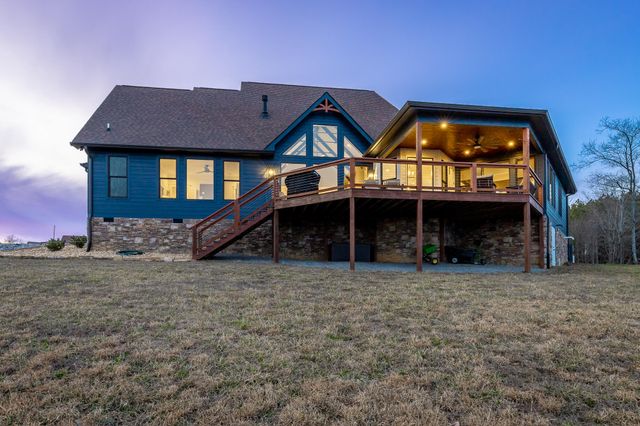 190 Hovering Hawk Drive, Jasper, TN 37347