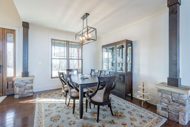 190 Hovering Hawk Drive, Jasper, TN 37347