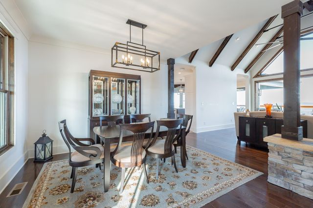 190 Hovering Hawk Drive, Jasper, TN 37347