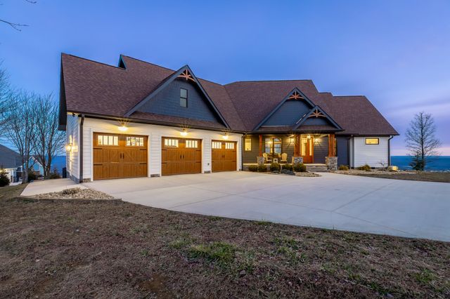 190 Hovering Hawk Drive, Jasper, TN 37347