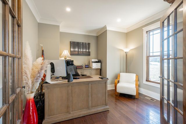 190 Hovering Hawk Drive, Jasper, TN 37347